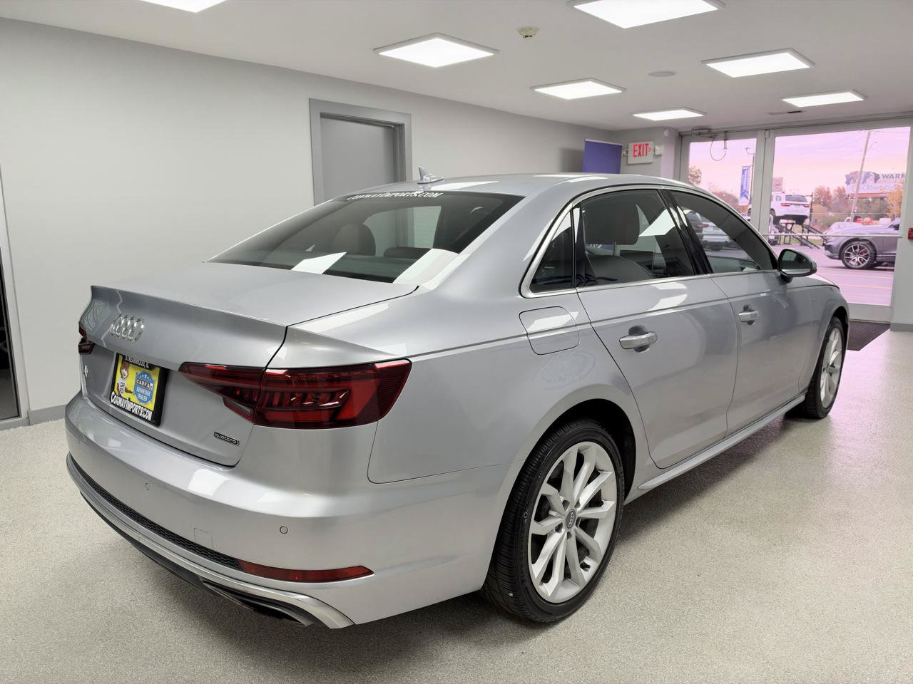Used 2019 Audi A4 2.0T Premium Plus w/ Premium Plus Package AWD/4WD image 3