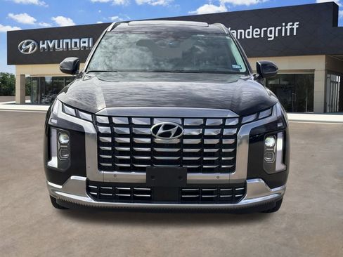 Used 2025 Hyundai Palisade Calligraphy image 6