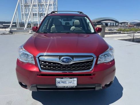 Used 2015 Subaru Forester 2.5i Limited AWD/4WD image 8