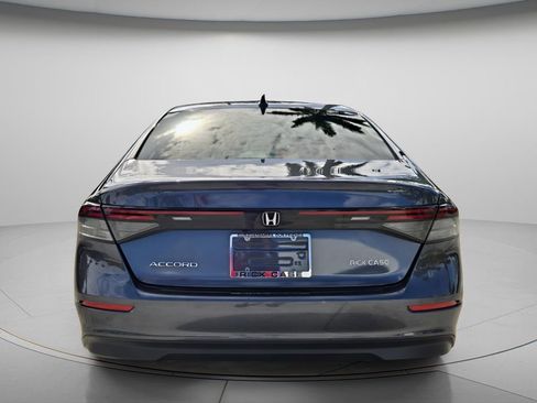 Used 2023 Honda Accord EX image 6