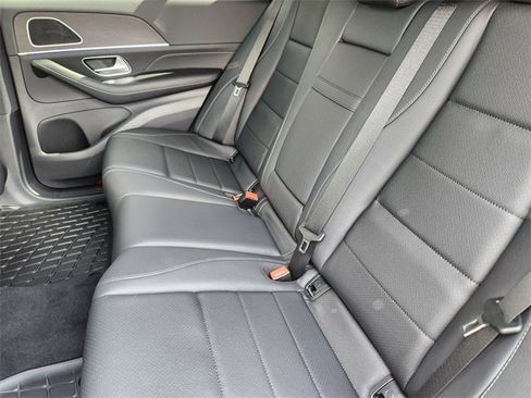 Certified 2025 Mercedes-Benz GLE 350 4MATIC image 12