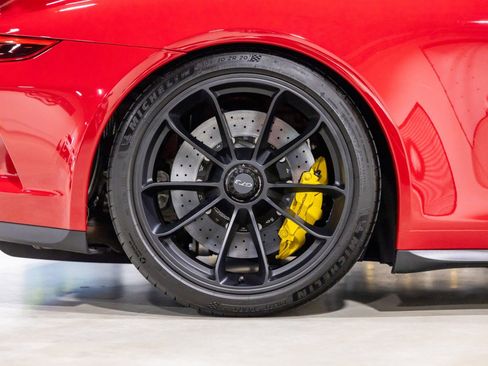 Used 2018 Porsche 911 GT3 w/ Sport Chrono Package image 27