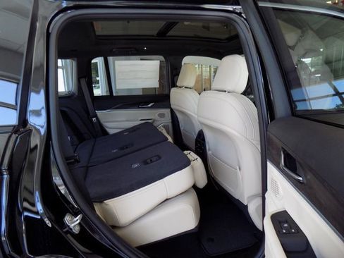 New 2026 Jeep Grand Cherokee Limited AWD/4WD image 32