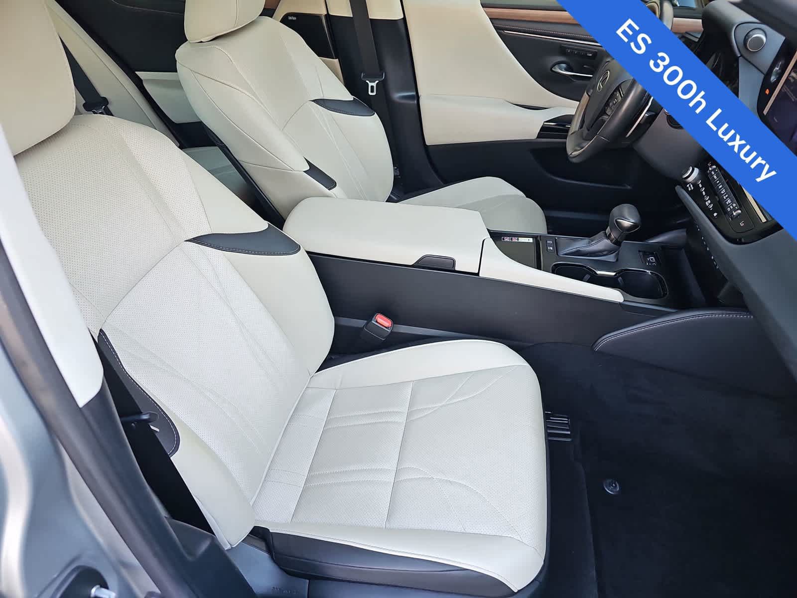 Used 2024 Lexus ES 300h w/ Accessory Package (Z1) FWD image 18