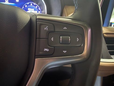 Used 2023 Chevrolet Tahoe Premier AWD/4WD image 23