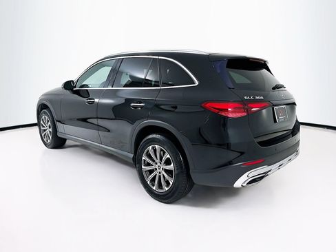 Used 2023 Mercedes-Benz GLC 300 4MATIC image 6