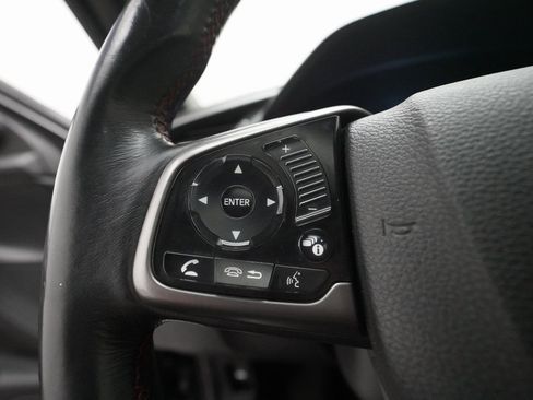 Used 2018 Honda Civic Si image 17