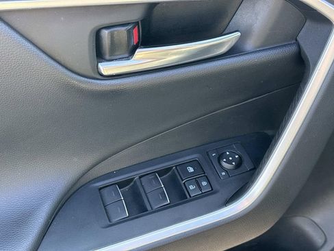 Used 2022 Toyota RAV4 Adventure image 16