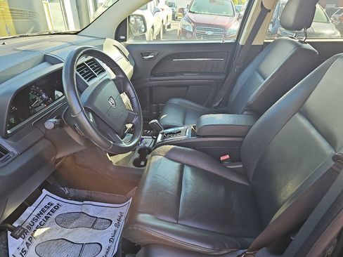 Used 2010 Dodge Journey R/T w/ Flexible Seating Group image 16