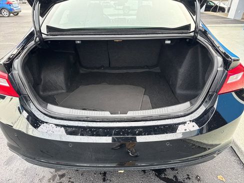 Used 2024 Chevrolet Malibu LT image 26