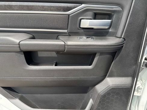 Used 2024 RAM 2500 Big Horn w/ Bed Utility Group image 10