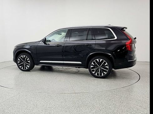 New 2026 Volvo XC90 T8 Plus w/ Protection Package AWD/4WD image 7
