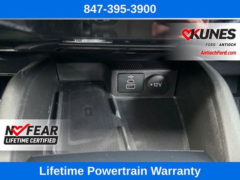 Certified 2025 Ford Escape Platinum w/ Premium Technology Package image 56