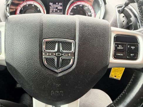 Used 2019 Dodge Grand Caravan GT image 26