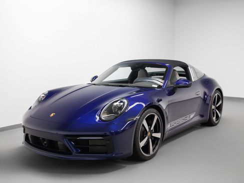 Used 2024 Porsche 911 Targa 4 image 8