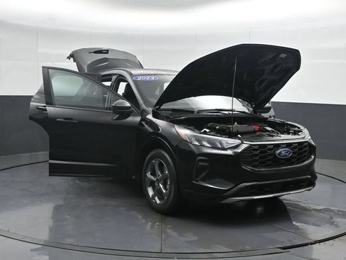Used 2023 Ford Escape ST-Line w/ Tech Pack #1 AWD/4WD image 58