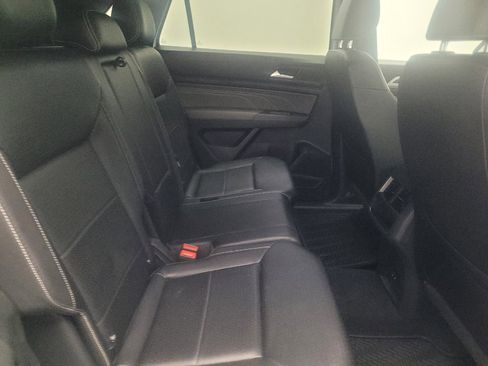 Used 2021 Volkswagen Atlas Cross Sport SEL AWD/4WD image 19