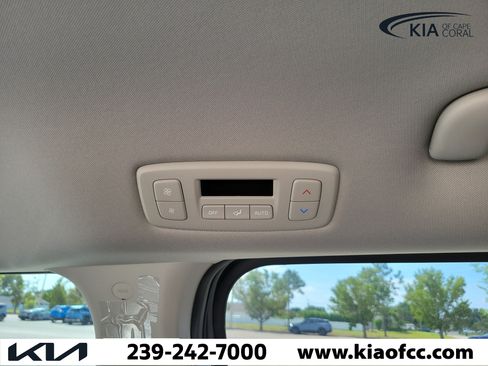 New 2026 Kia Carnival LX FWD image 14