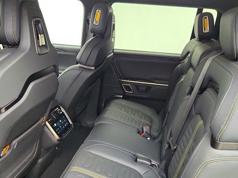 Used 2023 Rivian R1S Adventure image 26