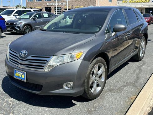 Used 2010 Toyota Venza FWD image 7