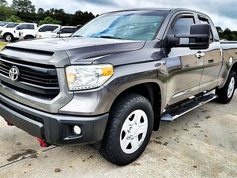 Used 2015 Toyota Tundra SR w/ Tow Package RWD image 5