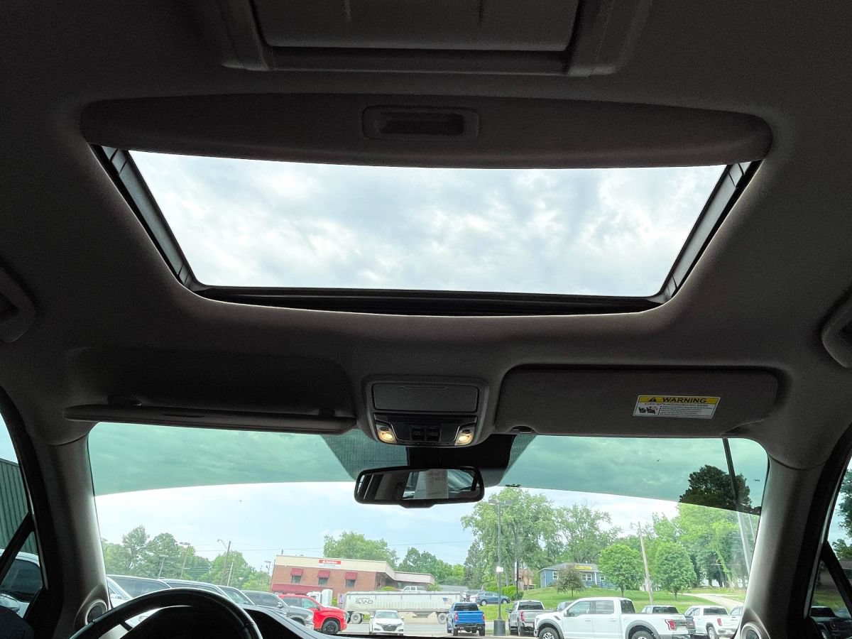 Used 2018 Honda Pilot Elite image 15