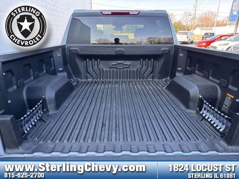 Used 2024 Chevrolet Silverado 1500 LT image 23