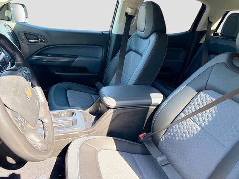 Used 2022 Chevrolet Colorado Z71 image 21