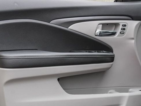 New 2026 Honda Ridgeline RTL image 13