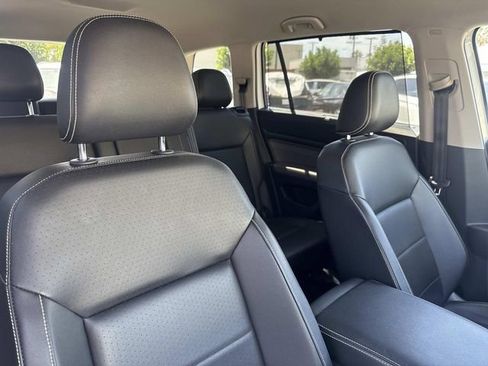 Used 2022 Volkswagen Atlas SE FWD image 28