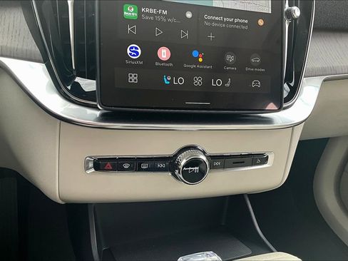 New 2026 Volvo XC90 B6 Ultra w/ Protection Package AWD/4WD image 33