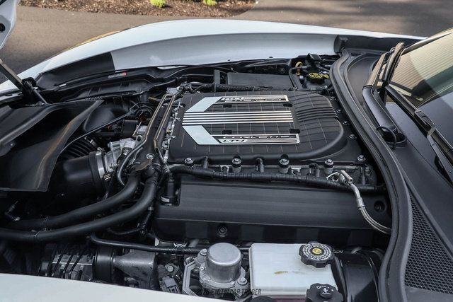 Used 2016 Chevrolet Corvette Z06 w/ 2LZ Preferred Equipment Group RWD image 24