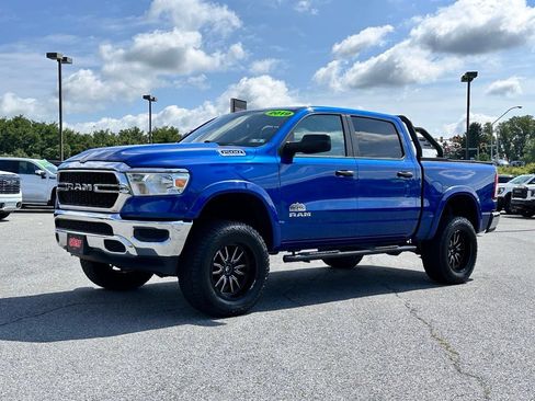 Used 2019 RAM 1500 Tradesman w/ SXT Appearance Group AWD/4WD image 2