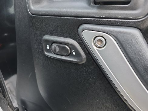 Used 2012 Jeep Wrangler Sahara w/ Dual Top Group image 21