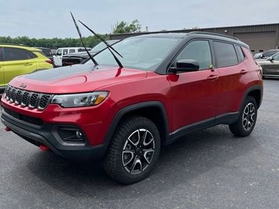 Used 2025 Jeep Compass Trailhawk