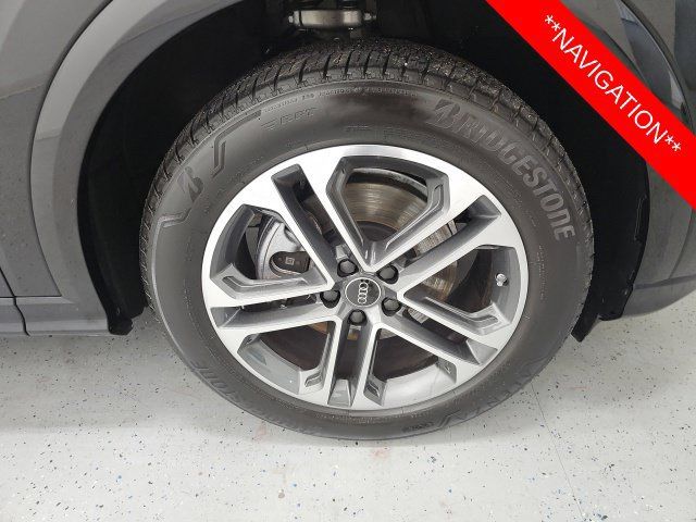 Used 2025 Audi Q5 Prestige AWD/4WD image 8