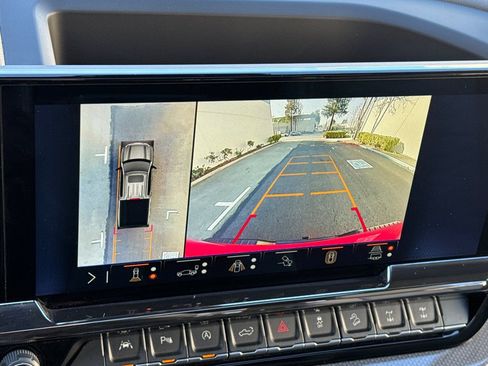 Used 2024 Chevrolet Silverado 1500 ZR2 w/ Technology Package image 27