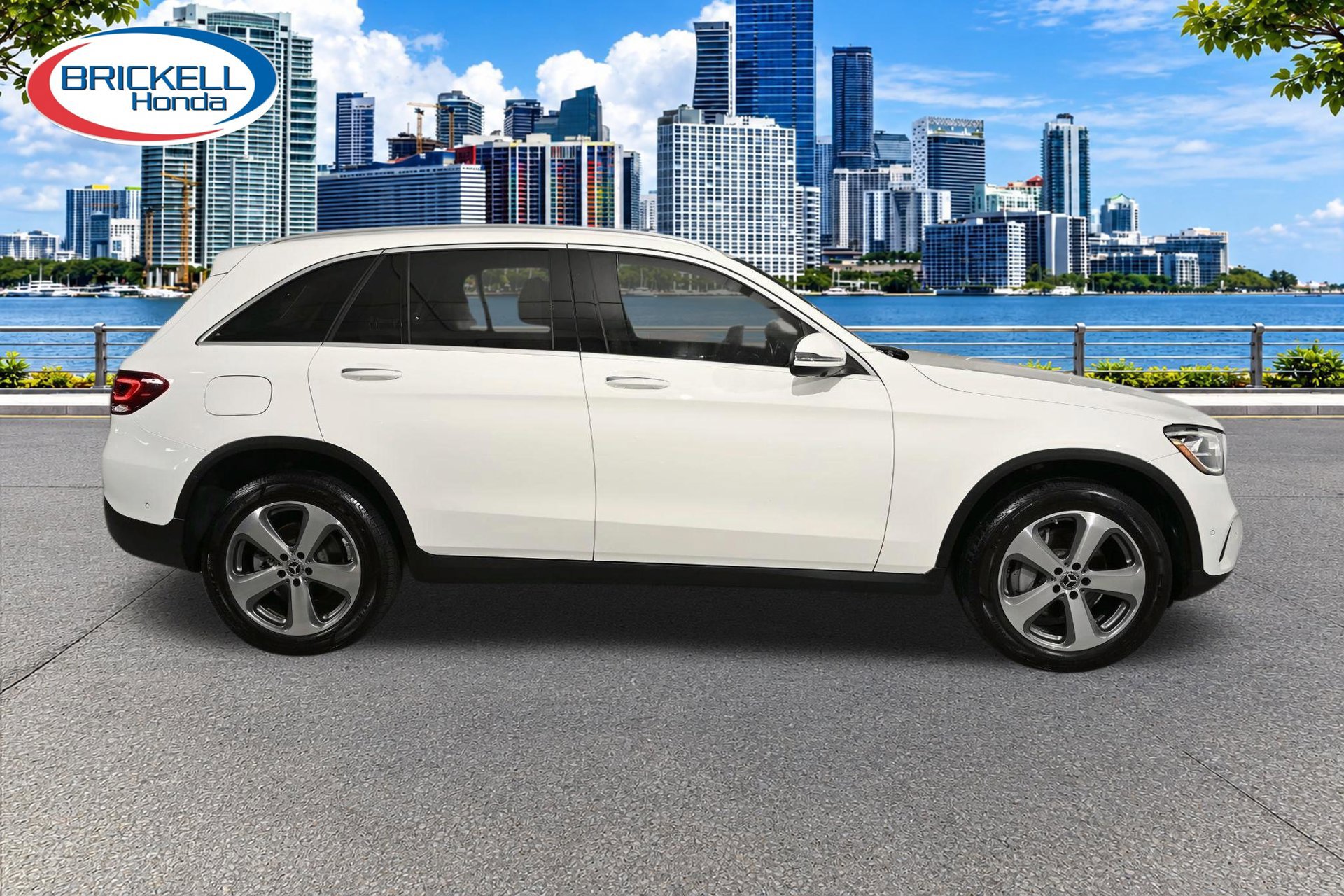 Used 2022 Mercedes-Benz GLC 300 image 7