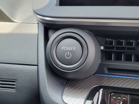 New 2026 Toyota Prius XLE FWD image 11
