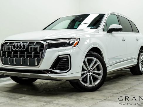 Used 2025 Audi Q7 3.0T Premium Plus AWD/4WD image 1
