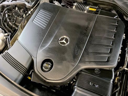 Used 2024 Mercedes-Benz CLE 450 4MATIC Coupe image 31