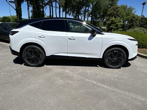 New 2026 Nissan Murano Platinum w/ Cargo Package AWD/4WD image 8