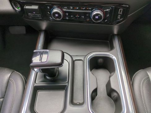 Used 2022 GMC Sierra 1500 SLT w/ SLT Premium Plus Package image 23