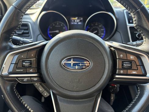 Used 2018 Subaru Outback 2.5i Premium AWD/4WD image 7