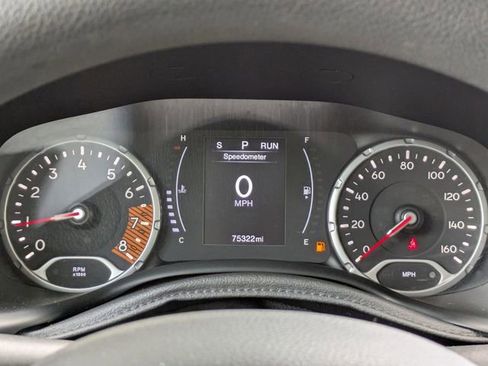 Used 2020 Jeep Renegade Sport w/ UConnect 7.0 Group image 28