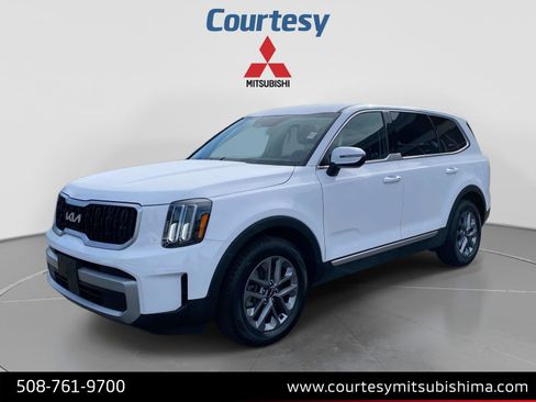 Used 2023 Kia Telluride LX AWD/4WD image 1