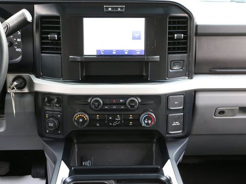 Used 2025 Ford F250 XLT w/ FX4 Off-Road Package AWD/4WD image 15