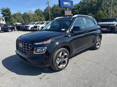 Used 2024 Hyundai Venue SEL