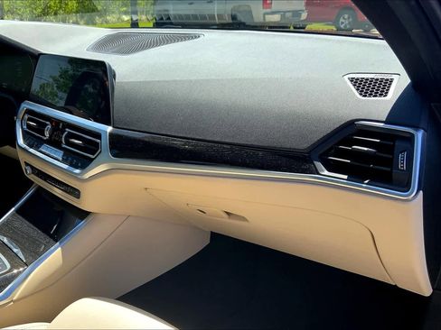 Used 2021 BMW 330i Sedan w/ Premium Package image 20