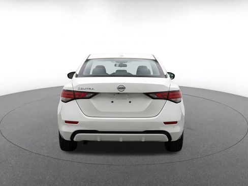 Used 2025 Nissan Sentra SV FWD image 6